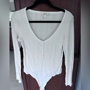 Banana Republic Ribbed Long Sleeve Bodysuit